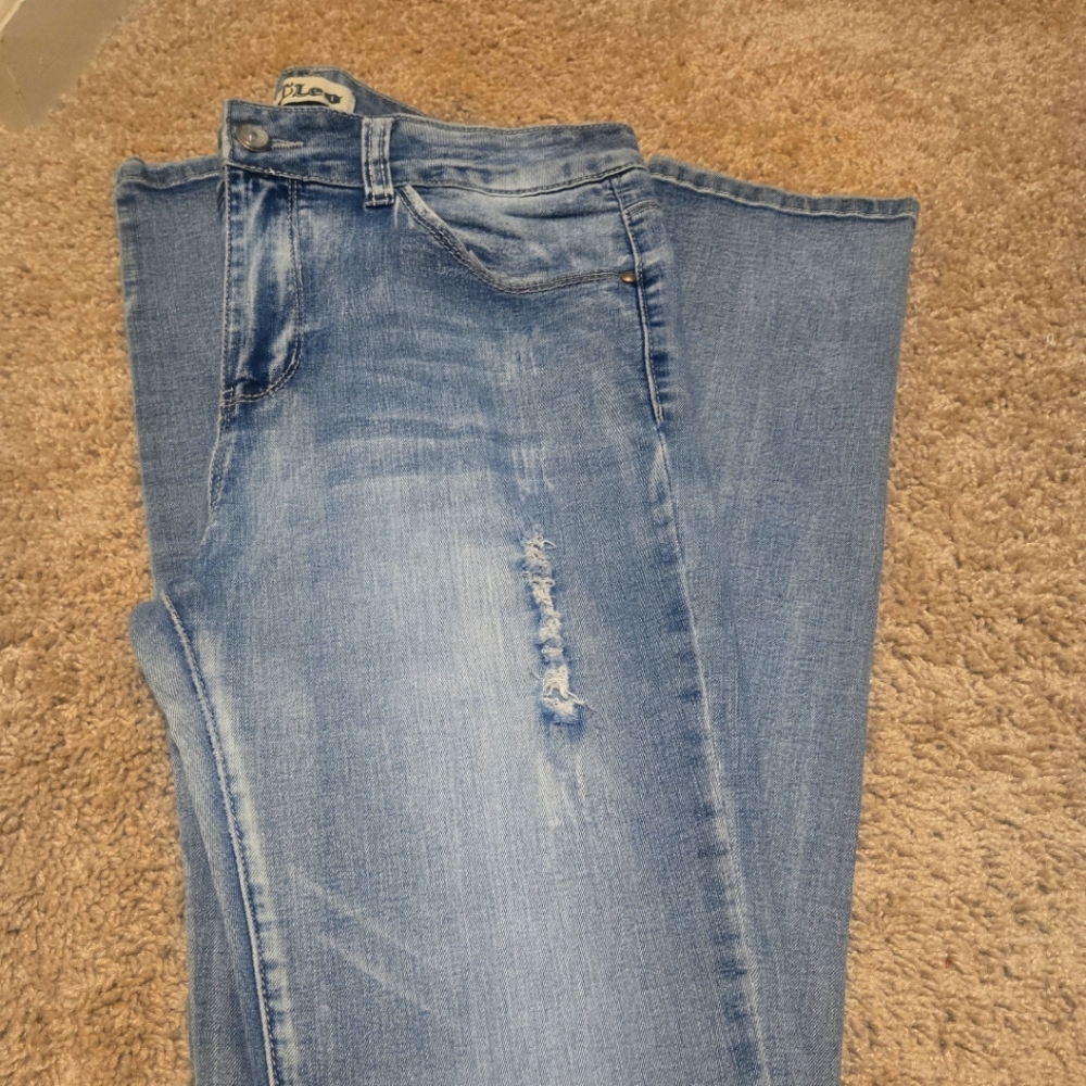 Cleo jeans